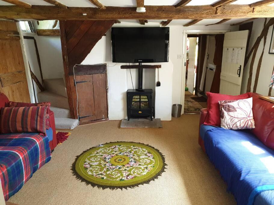 Entire Thatched Cottage Melbourn Exterior photo