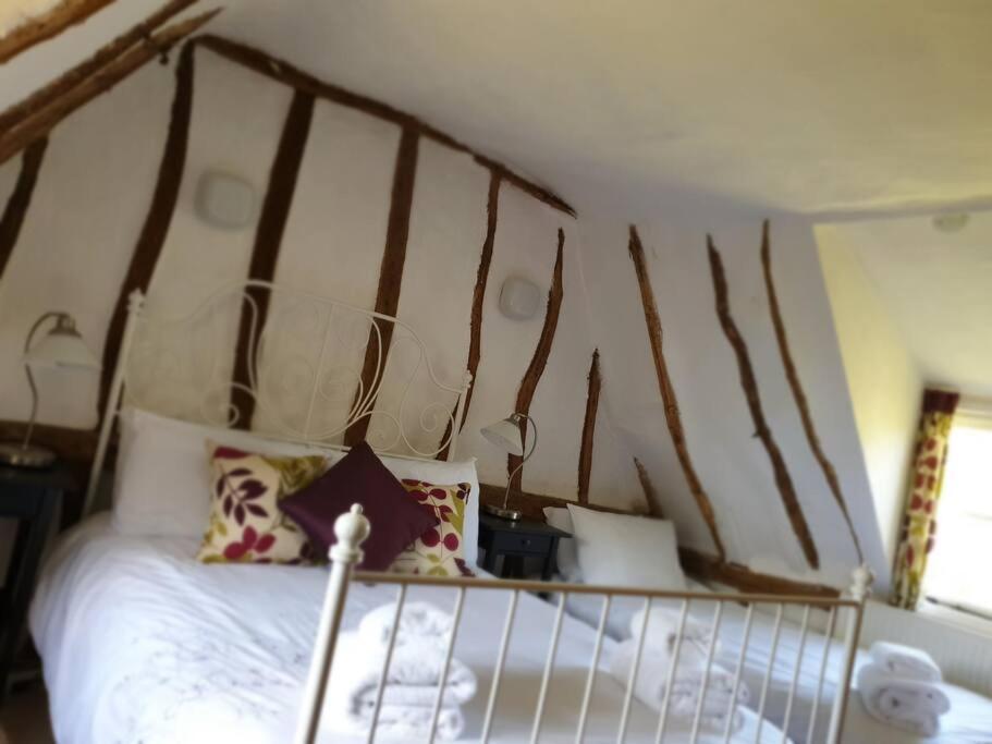 Entire Thatched Cottage Melbourn Exterior photo